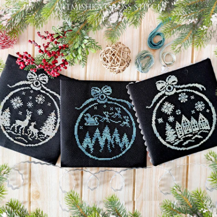 Christmas Baubles (set of 3)